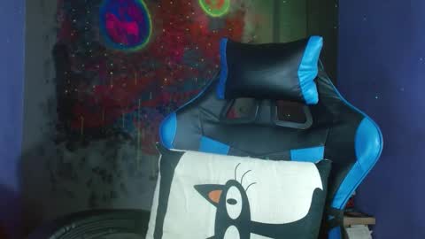 Jammes. online show from February 20, 3:52 pm