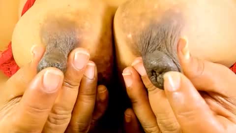 jan_milkhot online show from November 7, 1:52 am