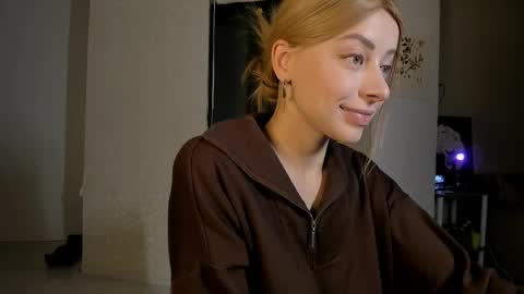 Jane online show from March 8, 8:35 pm