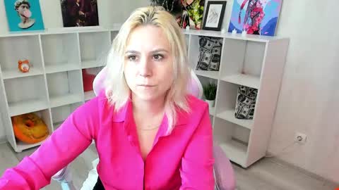 Snapshot of jane_broks chatting on February 1, 12:29 am jane_broks online show from February 1, 12:29 am