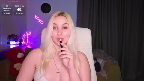 Jane online show from March 22, 10:14 pm