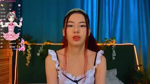 Jenifer online show from November 24, 8:13 am