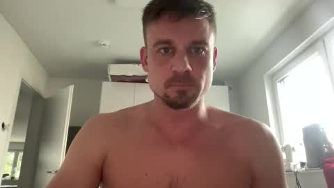 RoJan online show from February 17, 9:30 am