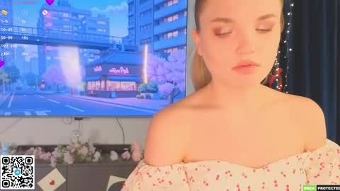 Hi Im Alice and here youll find something online show from April 12, 7:45 am