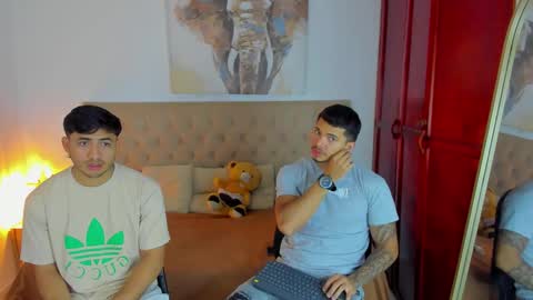 janomar01 online show from November 17, 6:43 pm