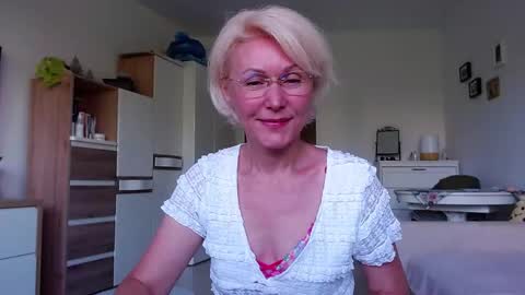 Jasmin room for people 40 online show from June 2, 5:09 am