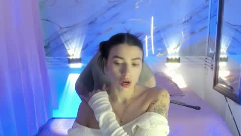 Jas online show from March 11, 8:42 pm