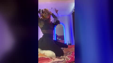 Jasminne online show from December 19, 2:34 pm