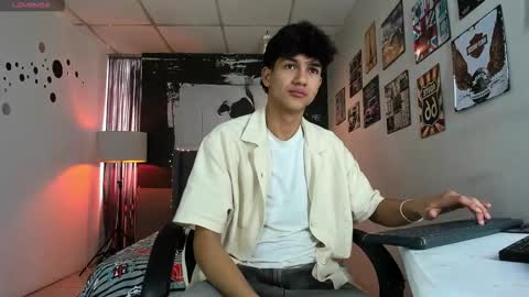 JASON online show from January 15, 8:06 pm