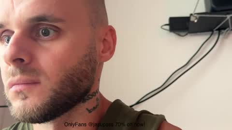 Alex and Max beard online show from April 9, 11:16 am