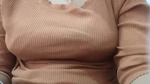jasspreettt online show from June 7, 4:28 am