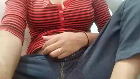 jasspreettt online show from June 2, 2:13 am