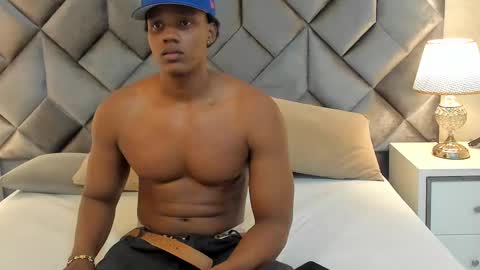 jax black online show from September 29, 12:26 pm