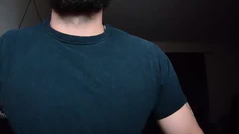 jaxjohnson12 online show from April 6, 9:54 am