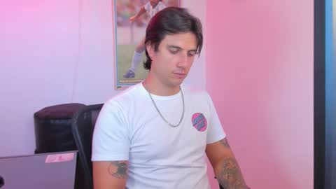 Jay Alvarrez online show from March 5, 7:01 pm