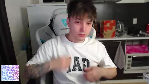 Jayce online show from February 18, 4:29 pm