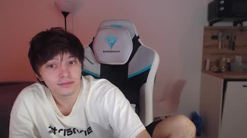 Jayce online show from September 22, 11:42 pm