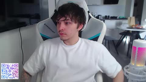 Jayce online show from May 25, 4:07 am
