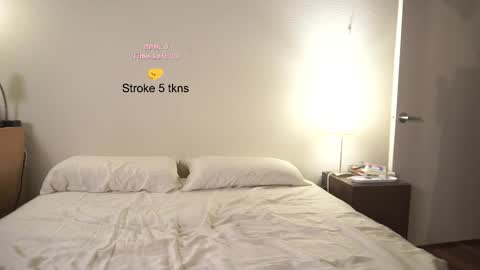 Snapshot of jayjay4play chatting on October 26, 3:40 am Jay online show from October 26, 3:40 am