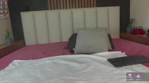 JaylaScott  online show from February 24, 2:37 pm