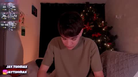 jaythomax online show from December 14, 1:49 am