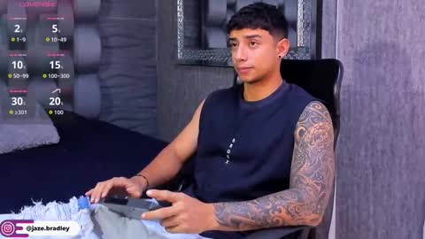 jaze_bradley online show from October 8, 11:38 am