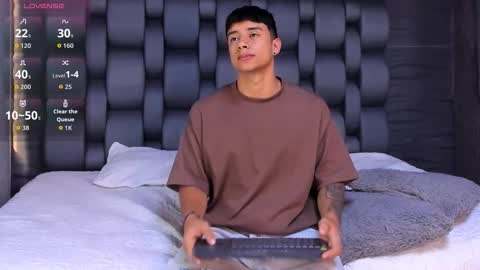 jaze_bradley online show from October 21, 11:26 am