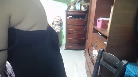 jazmim online show from October 10, 9:30 pm