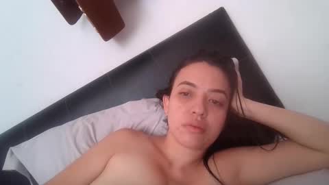 jazminojeda online show from September 13, 1:35 pm