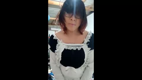 jazzielw online show from January 17, 8:35 am