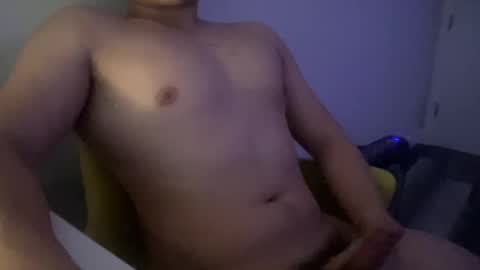 Snapshot of jballs9322 chatting on December 16, 5:38 am jess online show from December 16, 5:38 am