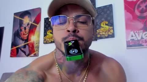 Jean  axelcrow       Modelo Independiente online show from March 2, 1:26 am