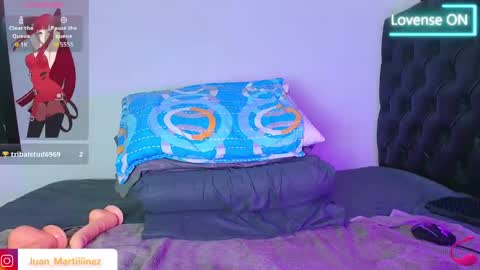 Jean and Axel online show from March 20, 12:37 am