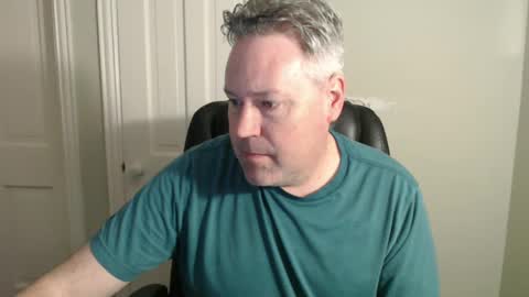 Snapshot of jeb5150 chatting on February 10, 7:38 pm JE online show from February 10, 7:38 pm