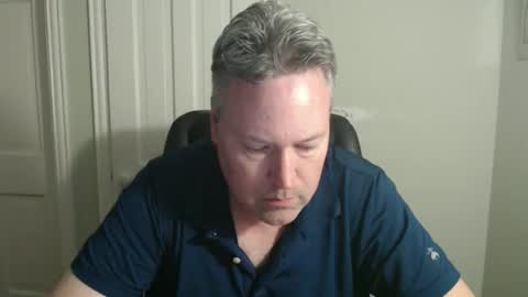 Snapshot of jeb5150 chatting on October 18, 2:49 am JE online show from October 18, 2:49 am