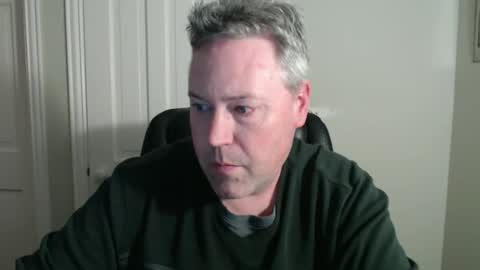 Snapshot of jeb5150 chatting on December 2, 8:25 am JE online show from December 2, 8:25 am