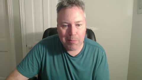 Snapshot of jeb5150 chatting on September 9, 5:57 pm JE online show from September 9, 5:57 pm