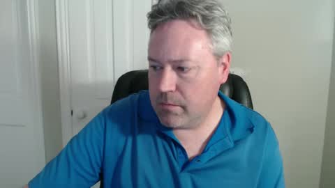 Snapshot of jeb5150 chatting on December 9, 8:12 pm JE online show from December 9, 8:12 pm