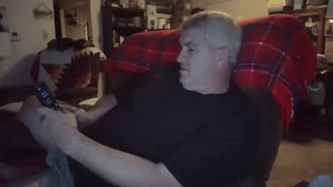 dadbody71 online show from January 10, 3:01 am