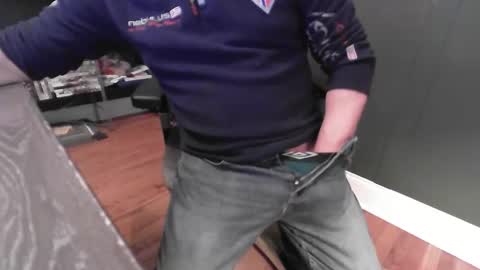 jedge4404 online show from March 28, 4:30 pm