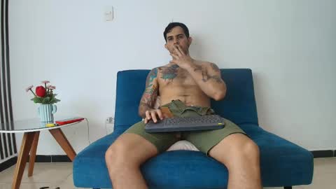 Snapshot of jeff_cube chatting on February 11, 2:14 am Jeff and Mugi  Independent model online show from February 11, 2:14 am