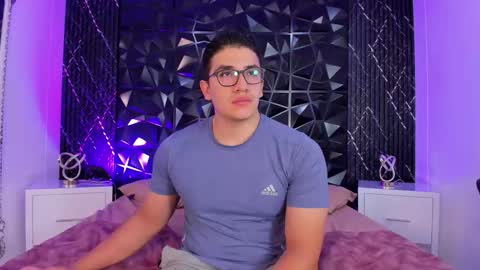 Jeff online show from December 15, 8:38 pm