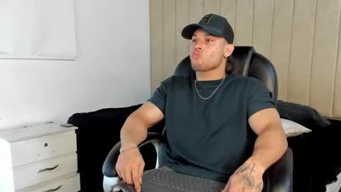 jeicob gagnon online show from October 21, 11:37 am