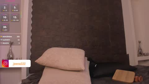 JEENA  online show from October 3, 1:08 pm