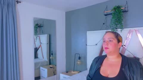 Jena  online show from February 22, 11:35 am