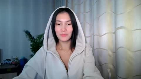 jenariva online show from November 23, 3:32 pm