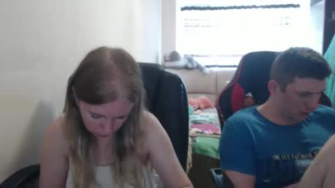 JenisAndPeter online show from September 9, 2:06 pm