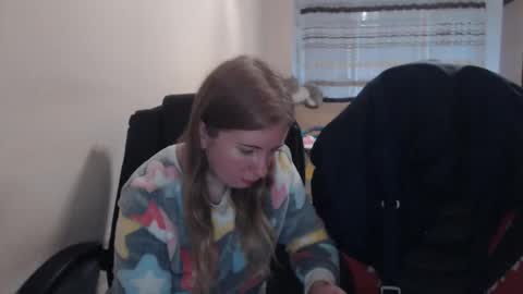 JenisAndPeter online show from December 18, 6:09 am