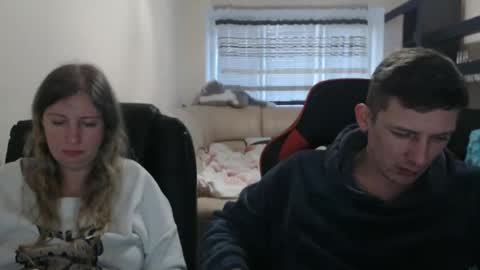 JenisAndPeter online show from March 12, 3:40 pm