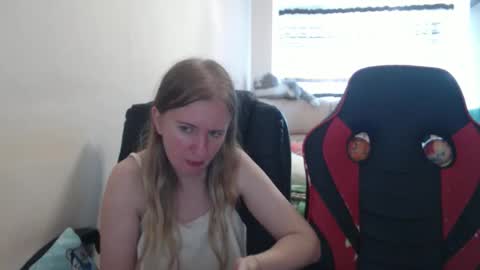 JenisAndPeter online show from September 10, 2:07 pm